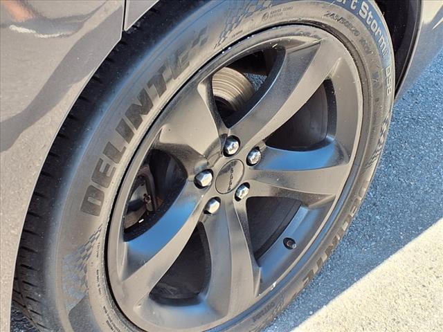 2013 Dodge Charger SE