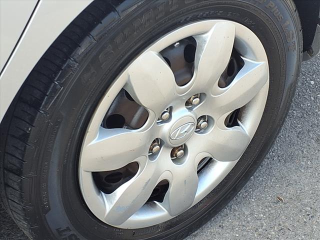 2009 Hyundai ELANTRA GLS