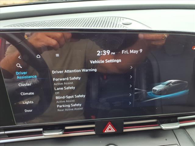 2022 Hyundai ELANTRA Limited