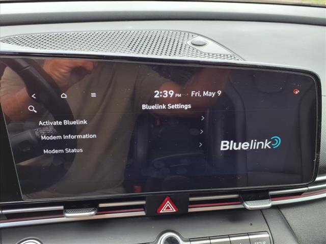 2022 Hyundai ELANTRA Limited