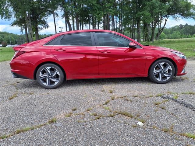 2022 Hyundai ELANTRA Limited