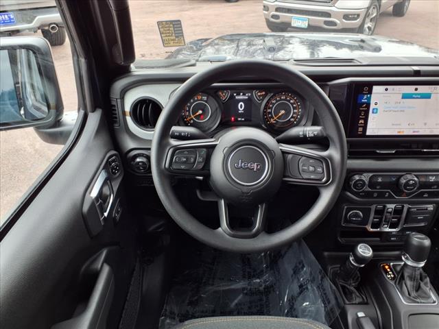 2025 Jeep Gladiator NightHawk