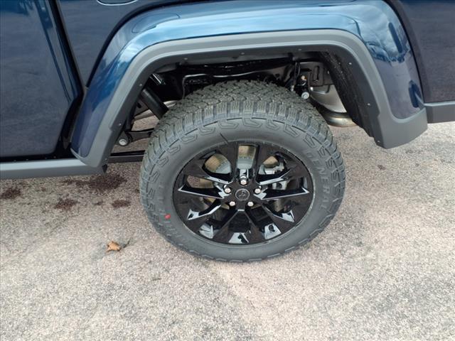 2025 Jeep Gladiator NightHawk