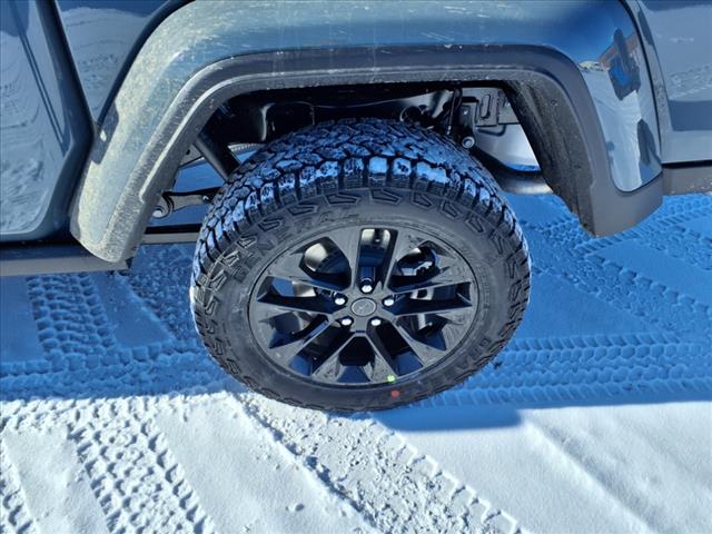 2025 Jeep Gladiator NightHawk