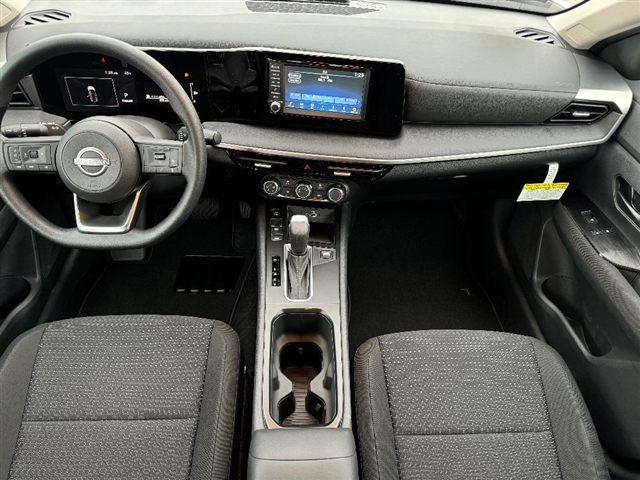 2025 Nissan Kicks S
