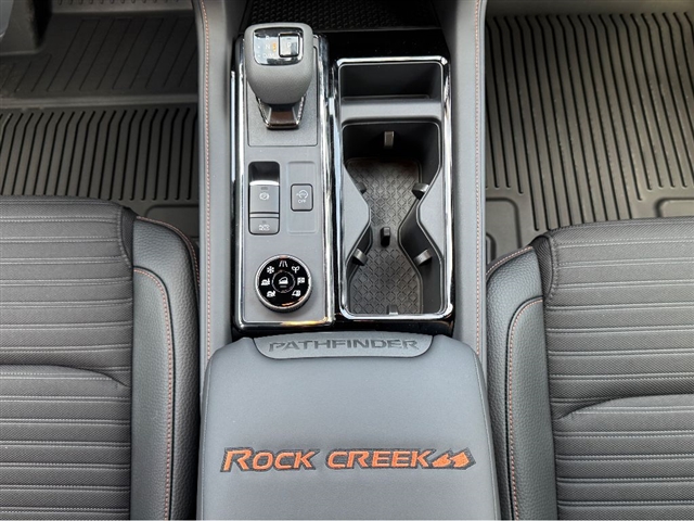 2025 Nissan Pathfinder Rock Creek