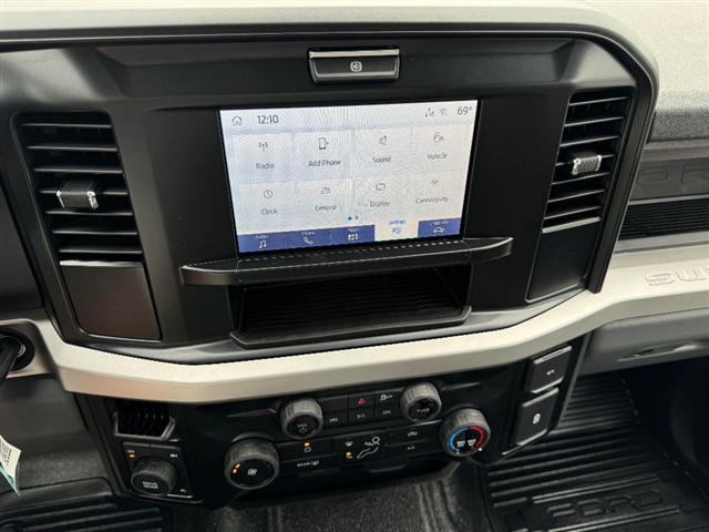 2025 Ford F-350 Super Duty XL