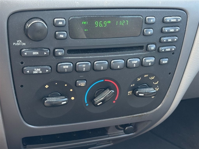 2003 Ford Taurus SES