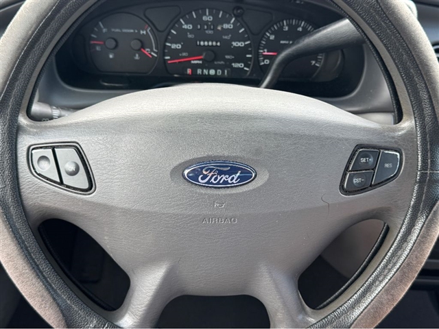 2003 Ford Taurus SES