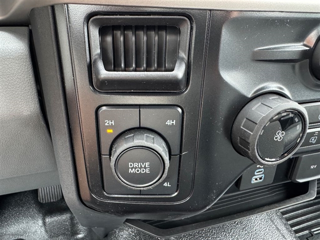 2025 Ford F-350 Super Duty XL