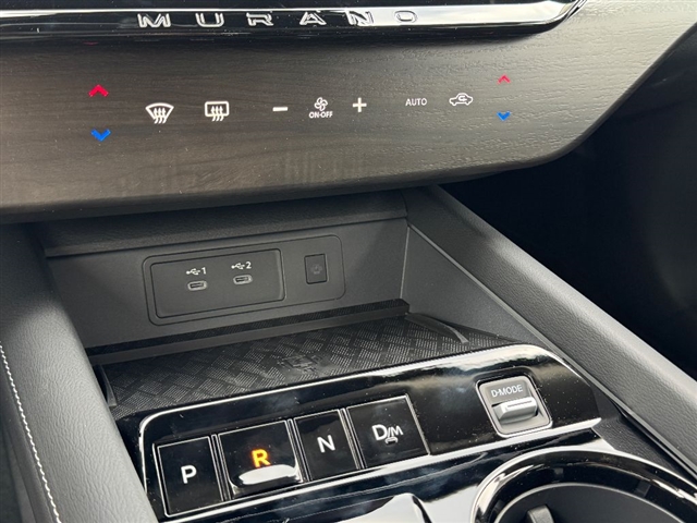 2025 Nissan Murano SV