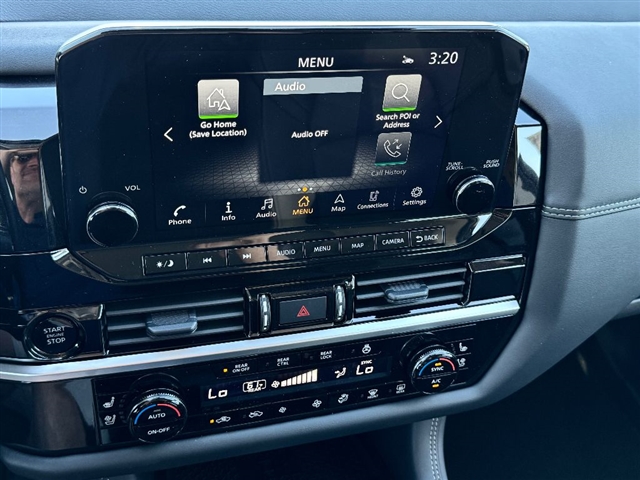 2025 Nissan Pathfinder Platinum