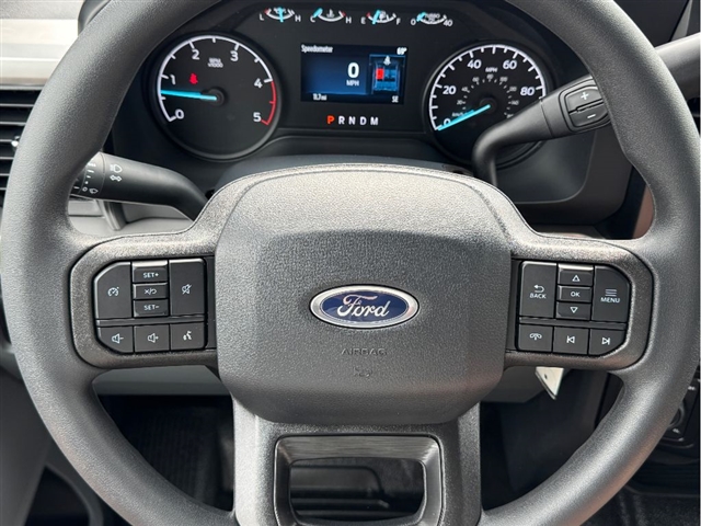2025 Ford F-350 Super Duty XL
