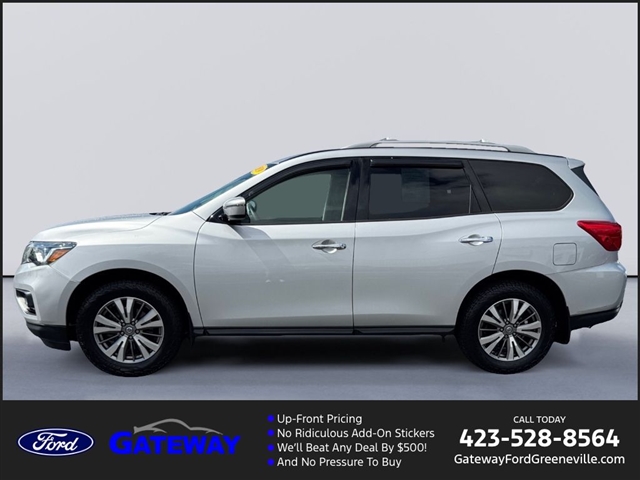 2019 Nissan Pathfinder S