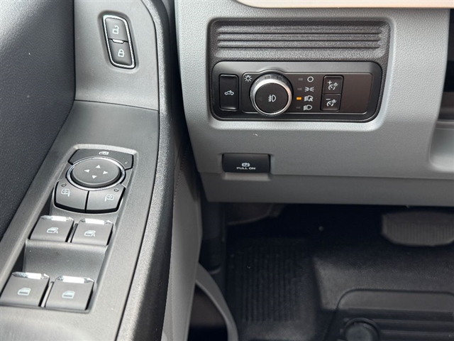 2025 Ford F-350 Super Duty XL