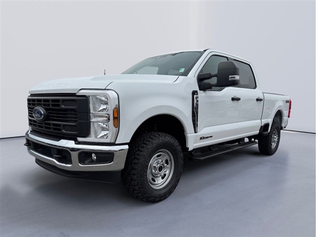 2025 Ford F-350 Super Duty XL
