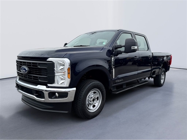 2025 Ford F-350 Super Duty XL