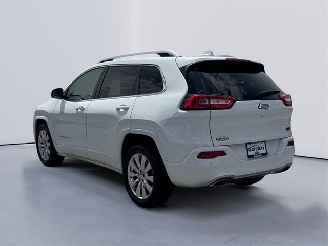 2016 Jeep Cherokee Overland