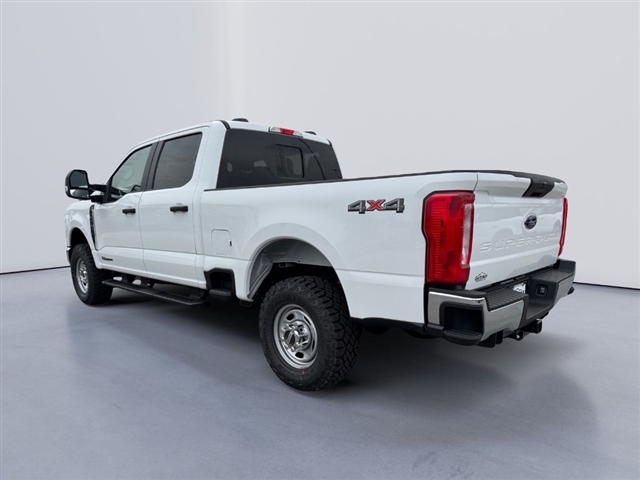 2025 Ford F-350 Super Duty XL