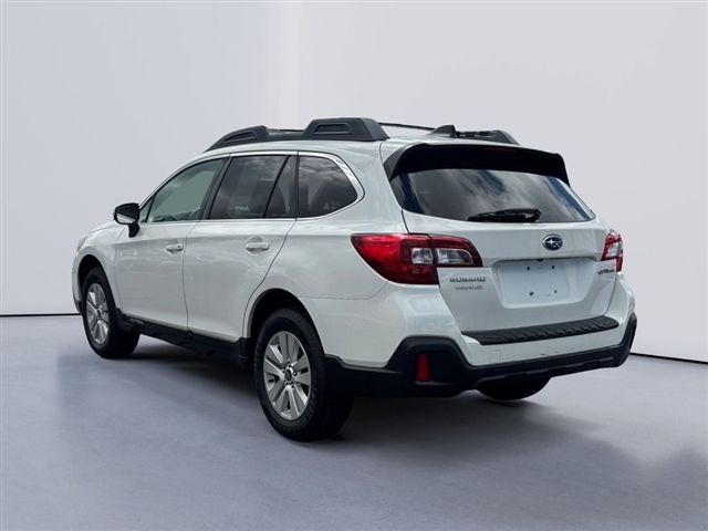 2018 Subaru Outback Premium