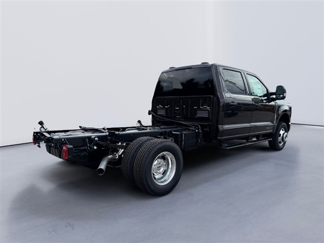 2025 Ford F-350 Super Duty 