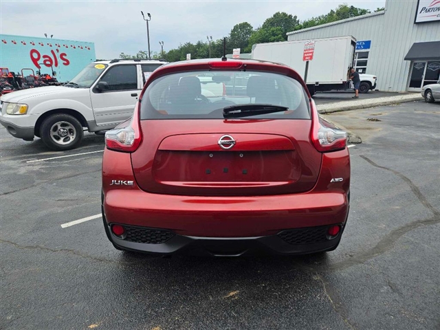 2016 Nissan JUKE S