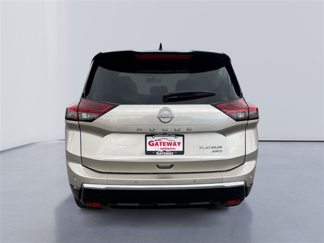 2025 Nissan Rogue Platinum