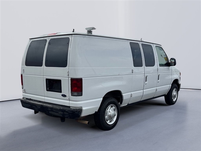 2008 Ford E-Series Commercial