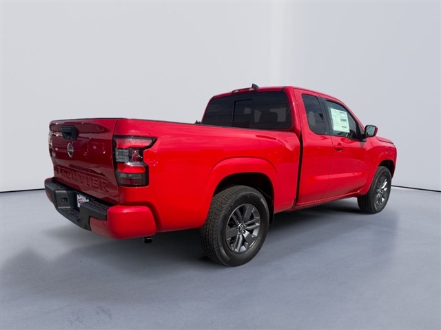 2025 Nissan Frontier SV