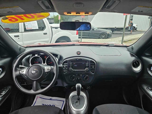 2016 Nissan JUKE S