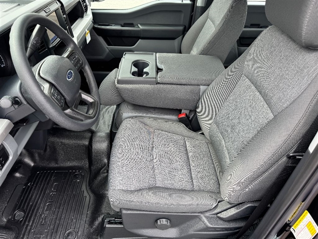 2025 Ford F-250 Super Duty XL