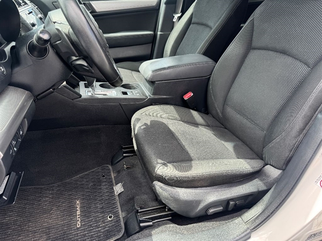 2018 Subaru Outback Premium