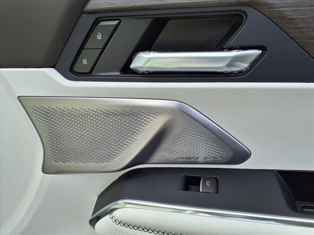 2025 GMC Acadia AWD 4DR DENALI