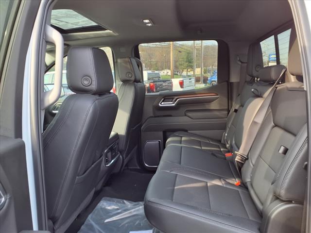 2025 GMC Sierra 1500 4WD CREW CAB 147  DENALI