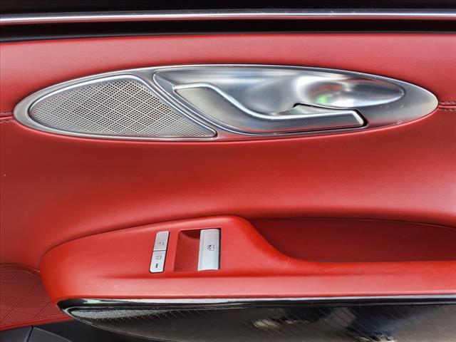 2022 Genesis GV70 2.5T Standard