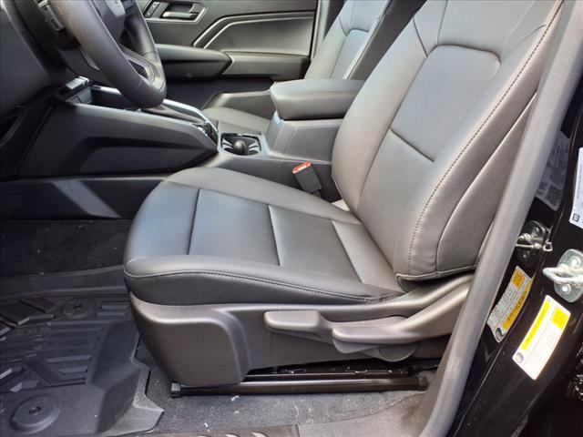 2025 Chevrolet Colorado 4WD CREW CAB WT