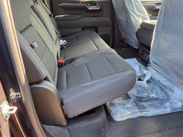 2025 GMC Sierra 1500 4WD CREW CAB 147  ELEVATI