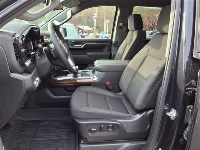 2025 GMC Sierra 1500 4WD CREW CAB 147  ELEVATI