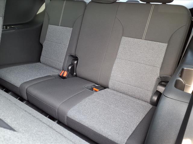 2025 GMC Acadia FWD 4DR ELEVATION