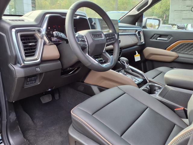 2025 GMC Canyon 4WD CREW CAB DENALI