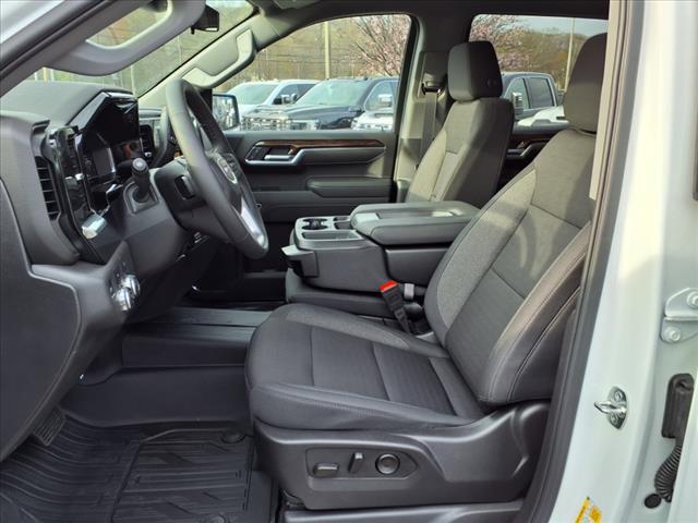 2025 GMC Sierra 1500 4WD CREW CAB 147  ELEVATI