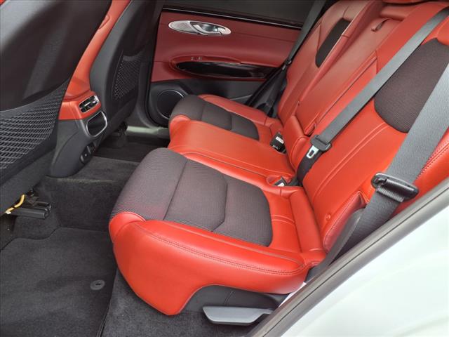 2022 Genesis GV70 2.5T Standard