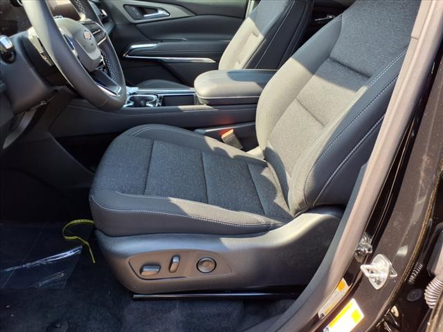 2025 Chevrolet Traverse FWD 4DR LT W/1LT