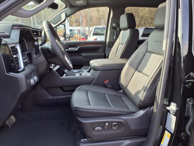 2025 GMC Sierra 2500HD 4WD CREW CAB 172  DENALI