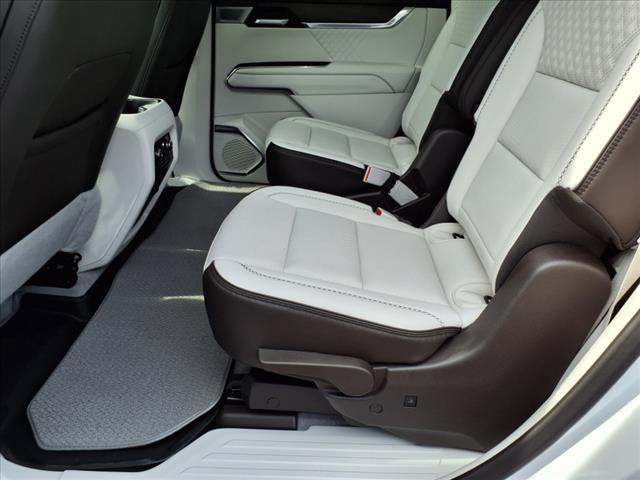 2025 GMC Acadia AWD 4DR DENALI