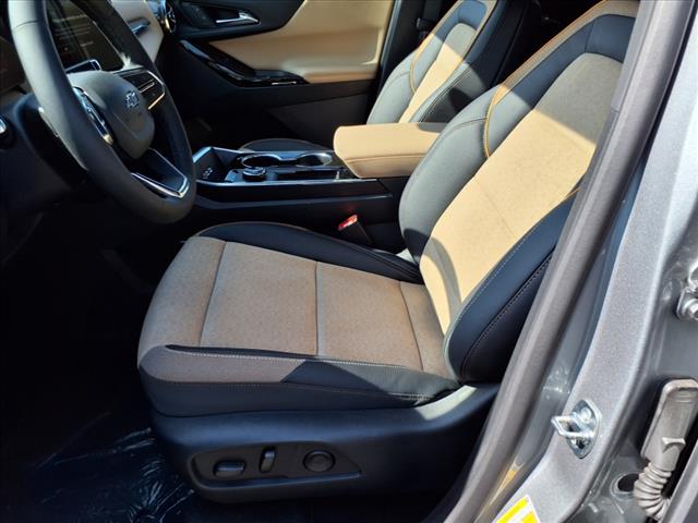 2025 Chevrolet Equinox FWD 4DR ACTIV W/XDB
