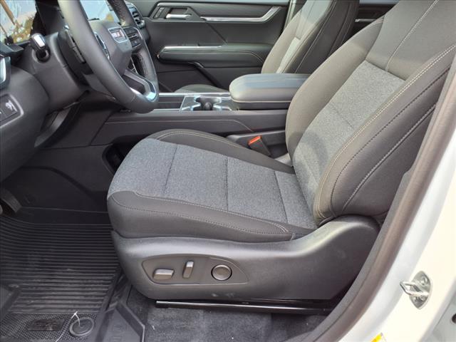 2025 GMC Acadia FWD 4DR ELEVATION