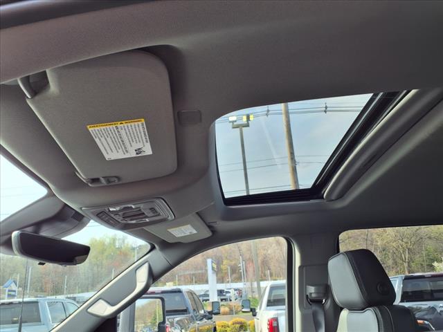 2025 GMC Sierra 2500HD 4WD CREW CAB 172  DENALI