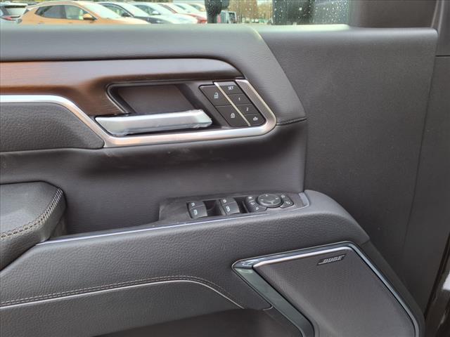 2025 GMC Sierra 3500HD 4WD CREW CAB 172  DENALI