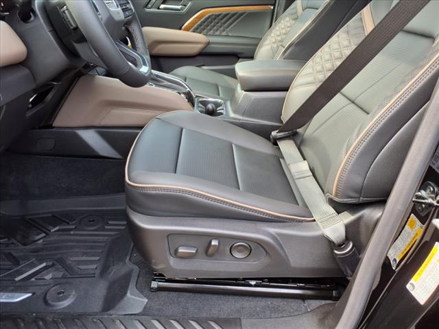 2025 GMC Canyon 4WD CREW CAB DENALI